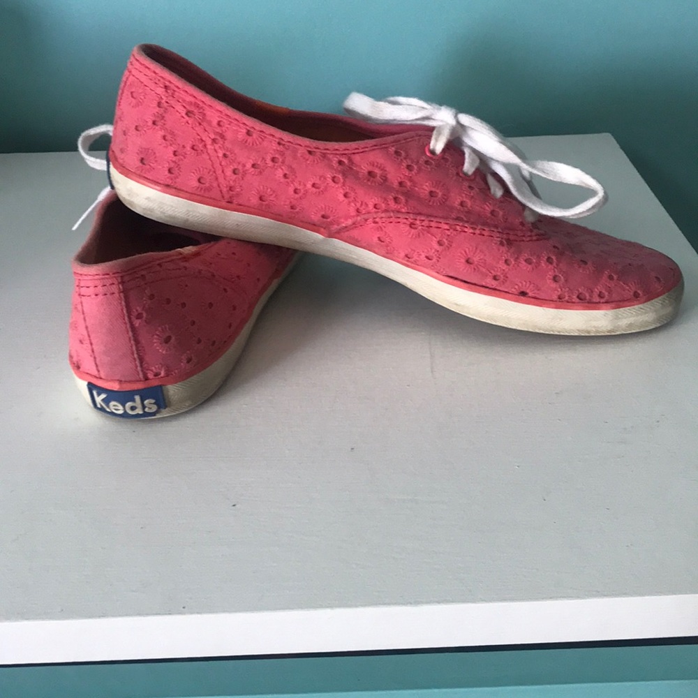 Pink flower keds